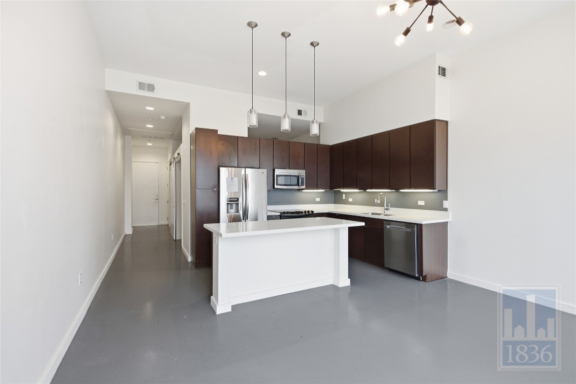 507 Sabine Street, Unit 703 Austin, TX 78701 - Photo 7 of 26