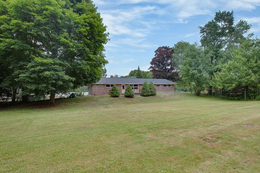 66 River Road Andover, MA 01810 - Photo 4 of 17 Gallery Image 4