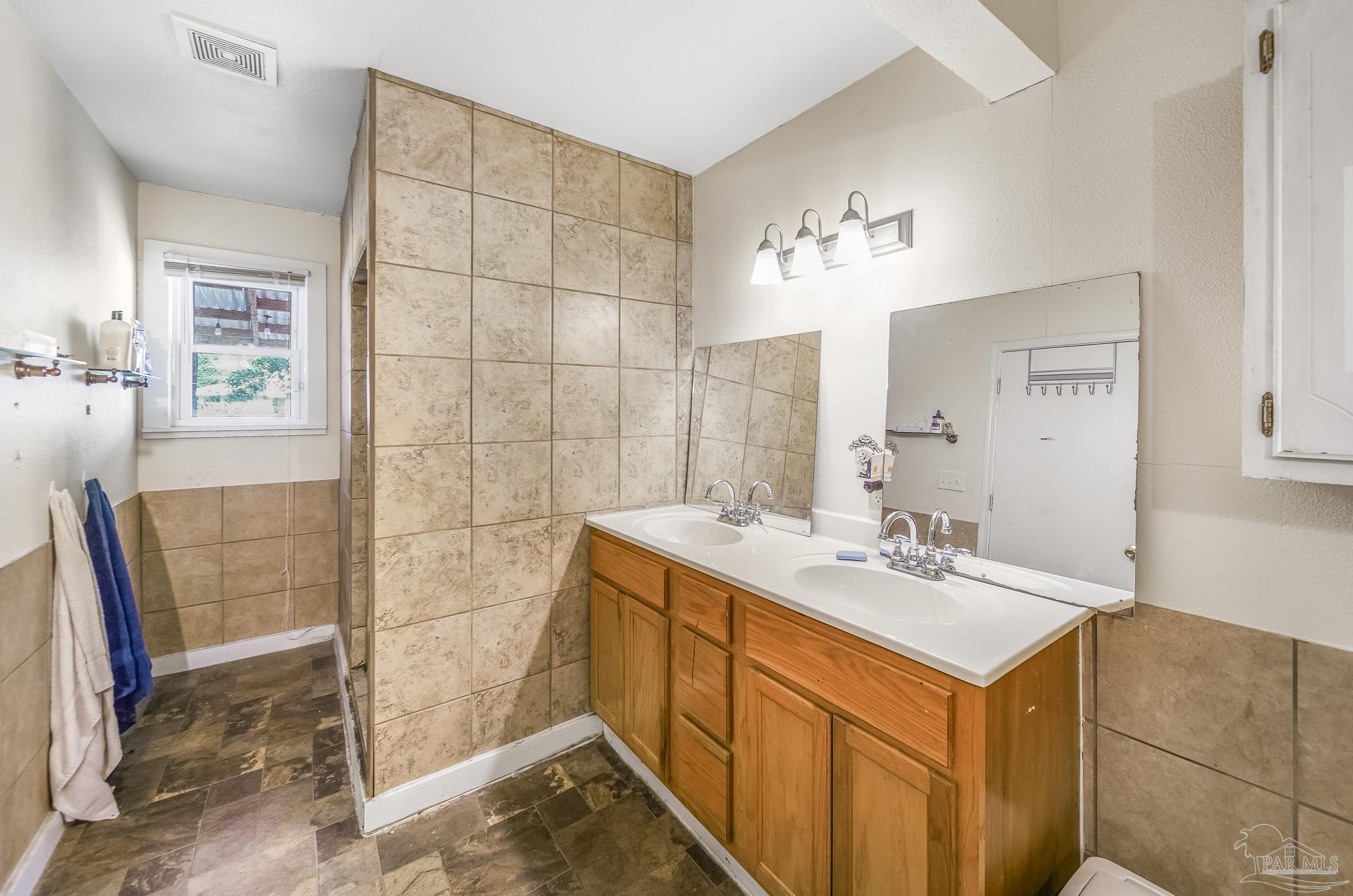320 Quigley Road Pensacola, FL 32506 - Photo 20 of 29 Gallery Image 20