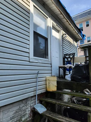 $750,000 | 179 Beach 114th Street | Rockaway Park