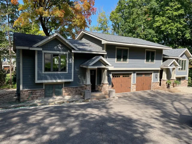 $859,000 | 2595 Lydiard Circle, Orono, MN 55331