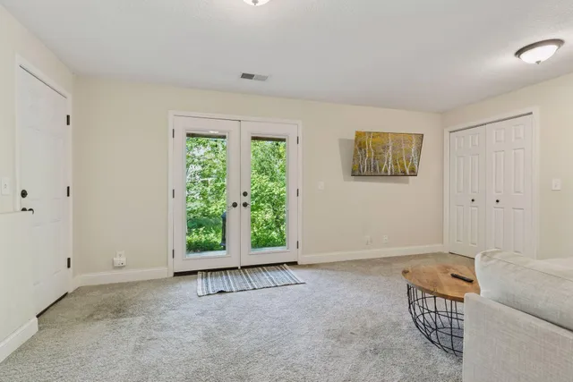 $859,000 | 2595 Lydiard Circle, Excelsior, MN 55331