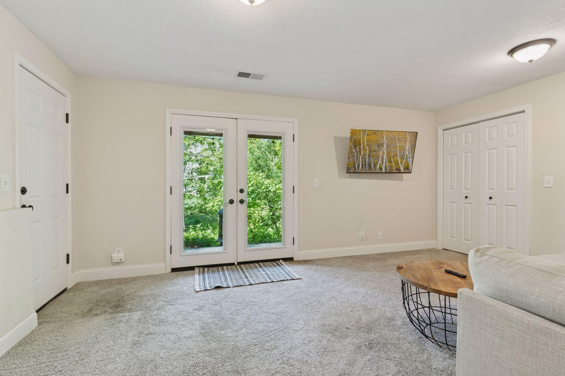 2595 Lydiard Circle Excelsior, MN 55331 - Photo 25 of 37