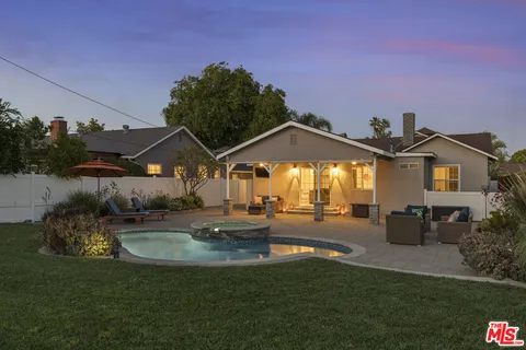 $1,050,000 | 7715 McNulty Avenue, Winnetka, CA 91306