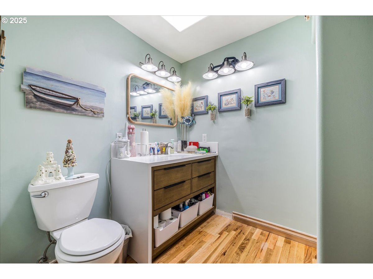 2398 Cole Road South Salem, OR 97306 - Photo 22 of 38