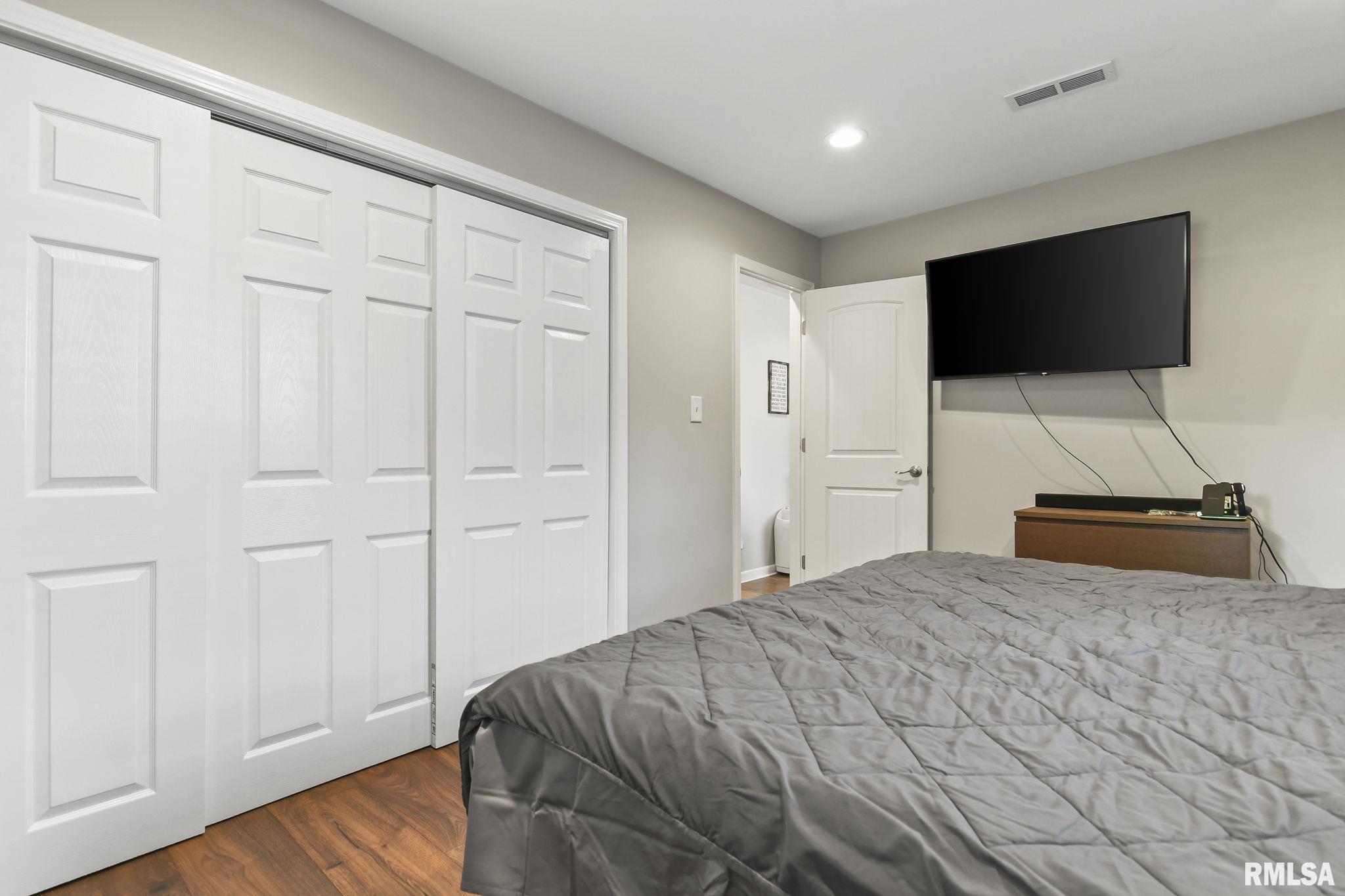 308 East Apple Orchard Road Springfield, IL 62703 - Photo 15 of 24