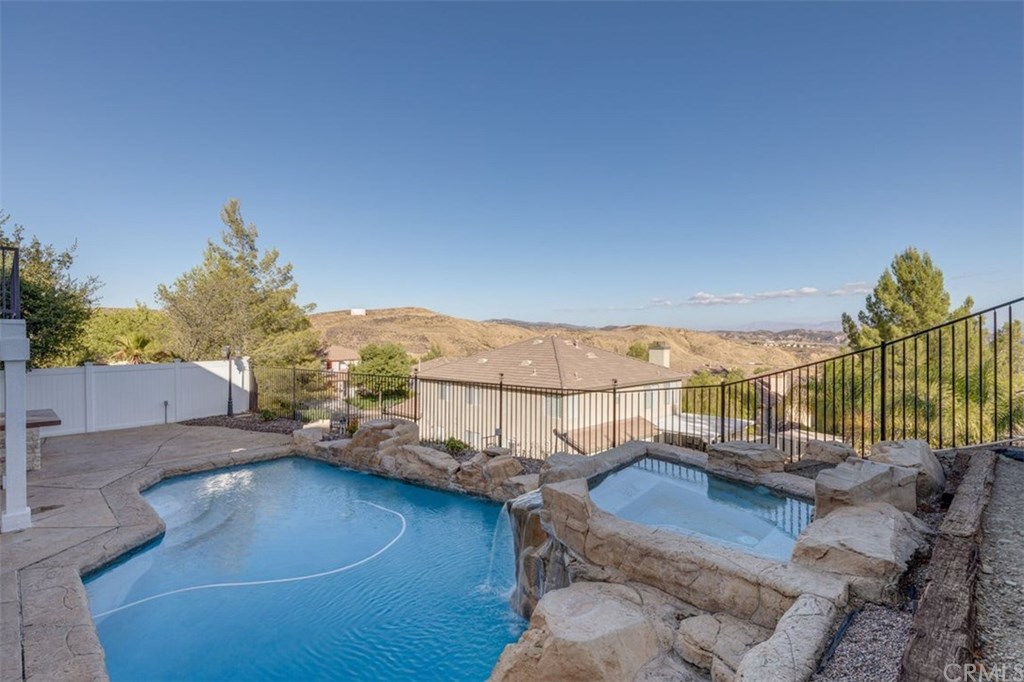 32640 Ridge Top Lane Castaic, CA 91384 - Photo 1 of 1 Gallery Image 1