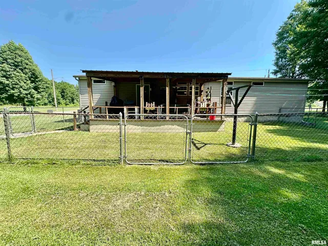 $275,000 | 1409 West 5th Street, West Frankfort, IL 62896