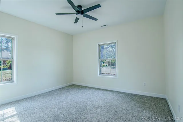 $464,900 | 40 Lady Bug Lane, Camdenton, MO 65020