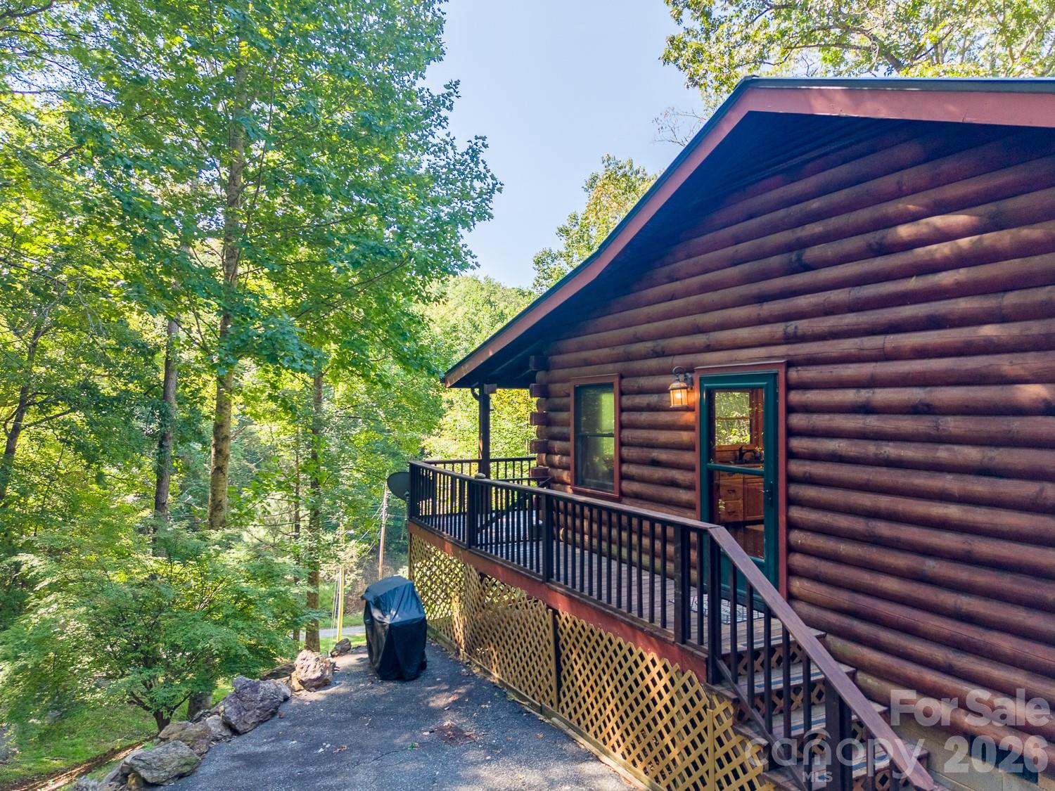 181 Seven Spgs Road Whittier, NC 28789 - Photo 4 of 48 Gallery Image 4