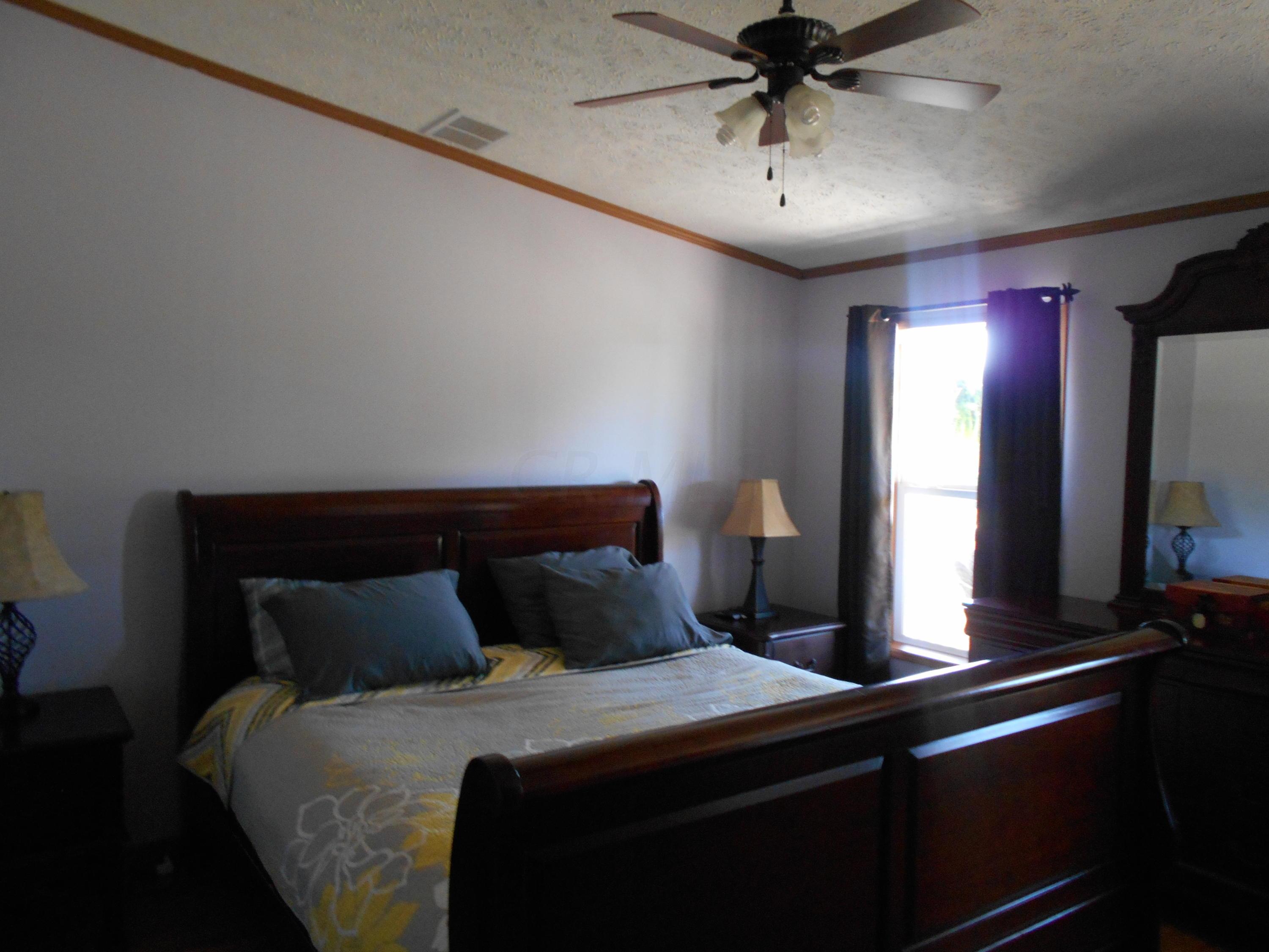 21146 Chapman Road Guysville, OH 45735 - Photo 8 of 35 Gallery Image 8
