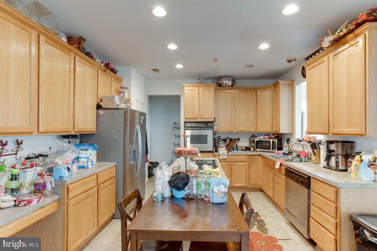 8014 Owens Way Brandywine, MD 20613 - Photo 8 of 27