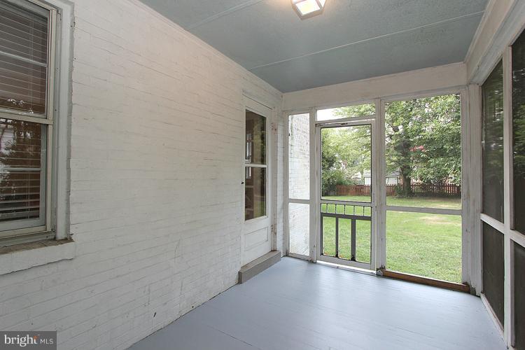 9914 Sutherland Road Silver Spring, MD 20901 - Photo 3 of 20 Exterior (General)