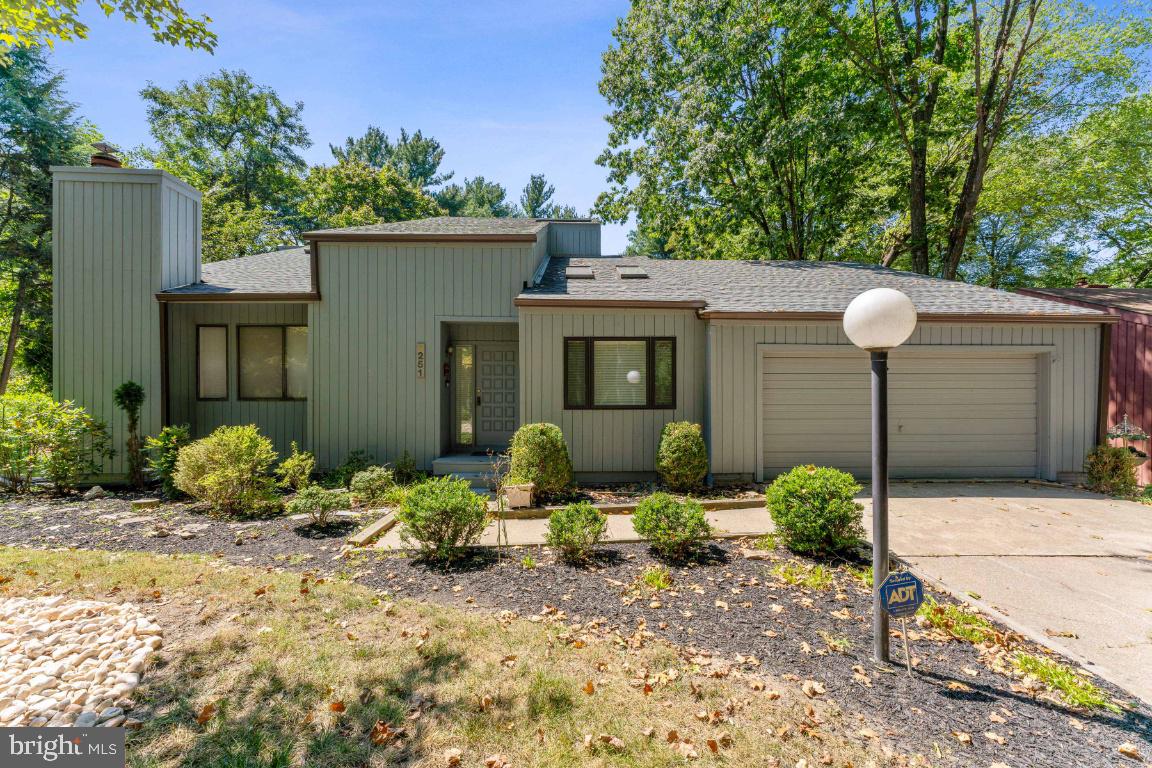 6251 Softshade Way Columbia, MD 21045 - Photo 1 of 54