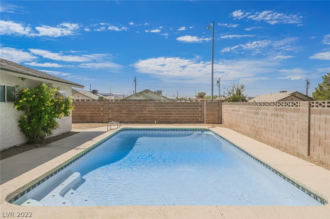401 East Rolly Street Henderson, NV 89011 - Photo 27 of 30 Gallery Image 27
