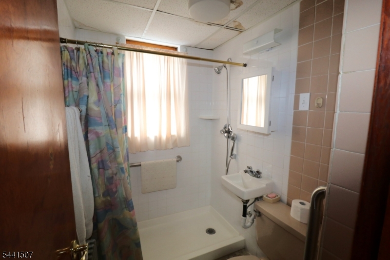 66 Chambers Street Newark, NJ 07105 - Photo 9 of 19