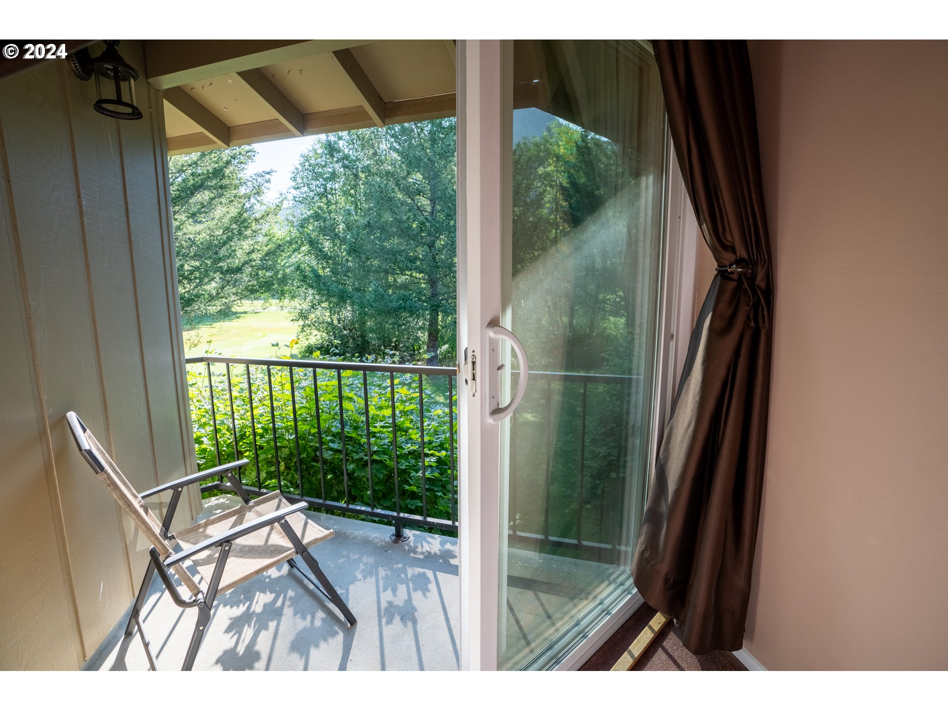 68712 East Fairway Estates Road Welches, OR 97067 - Photo 19 of 37