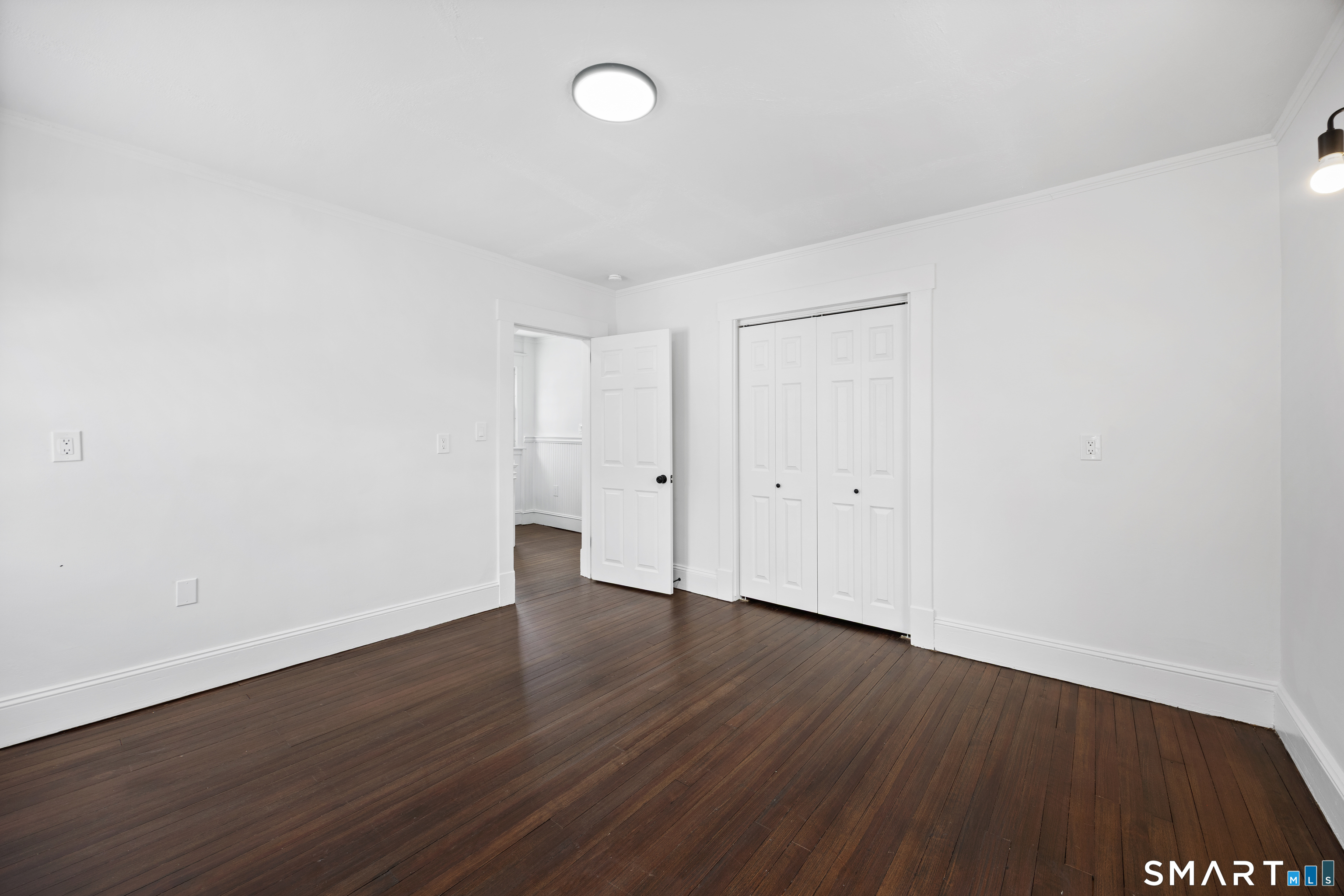 53 Walnut Street Naugatuck, CT 06770 - Photo 28 of 37