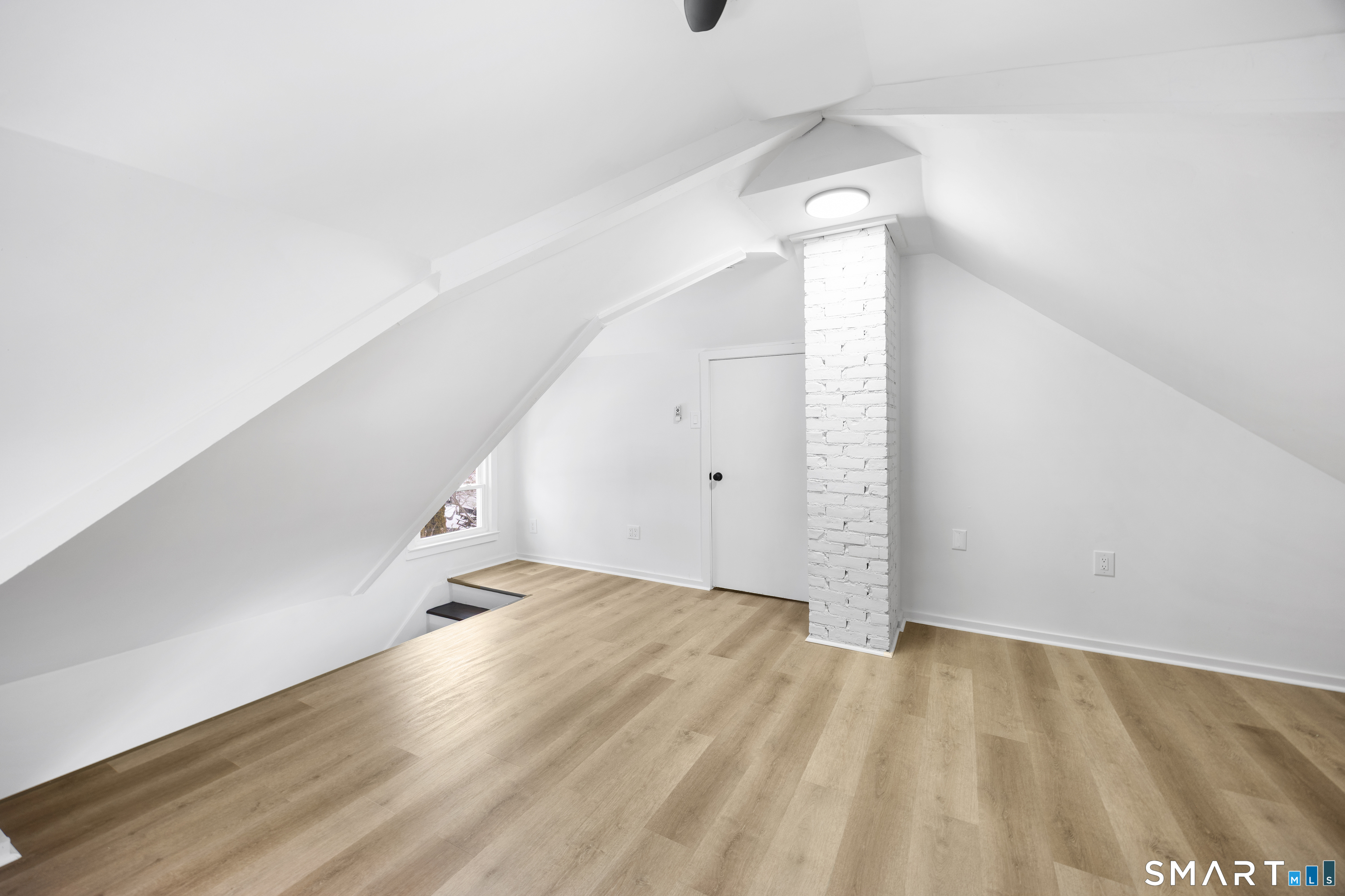 53 Walnut Street Naugatuck, CT 06770 - Photo 33 of 37