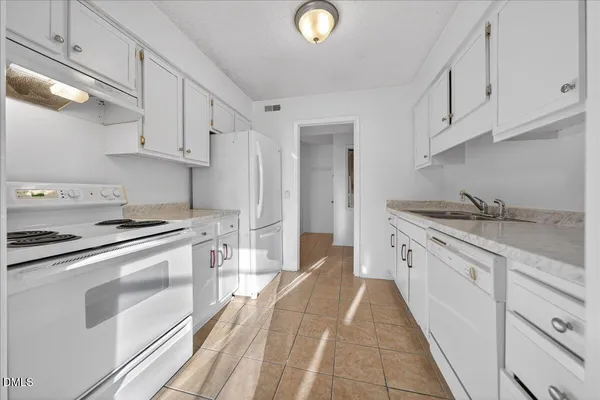 $225,000 | 3088 Colony Road, Unit 3088D, Durham, NC 27705