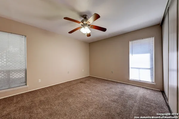 $1,500 | 12810 Weeping Oak Trail, Live Oak, TX 78233