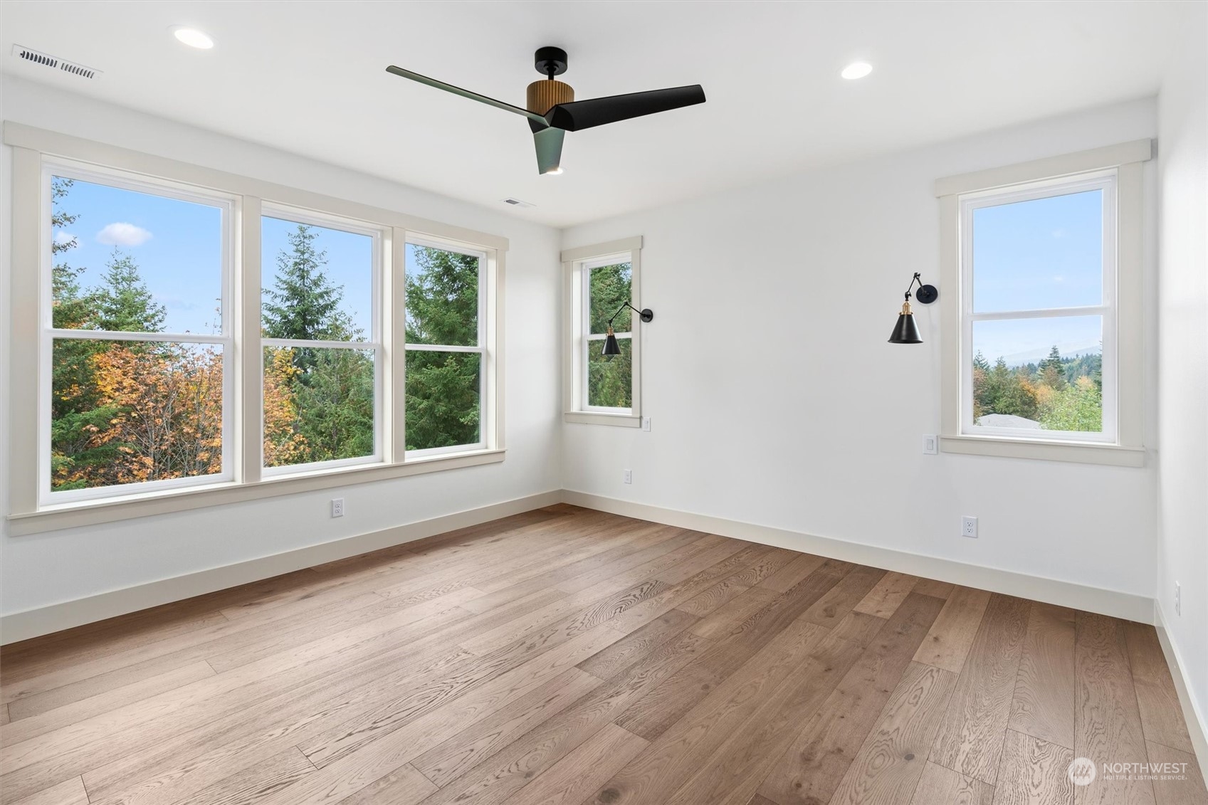 660 Solana Parkway Sequim, WA 98382 - Photo 14 of 40