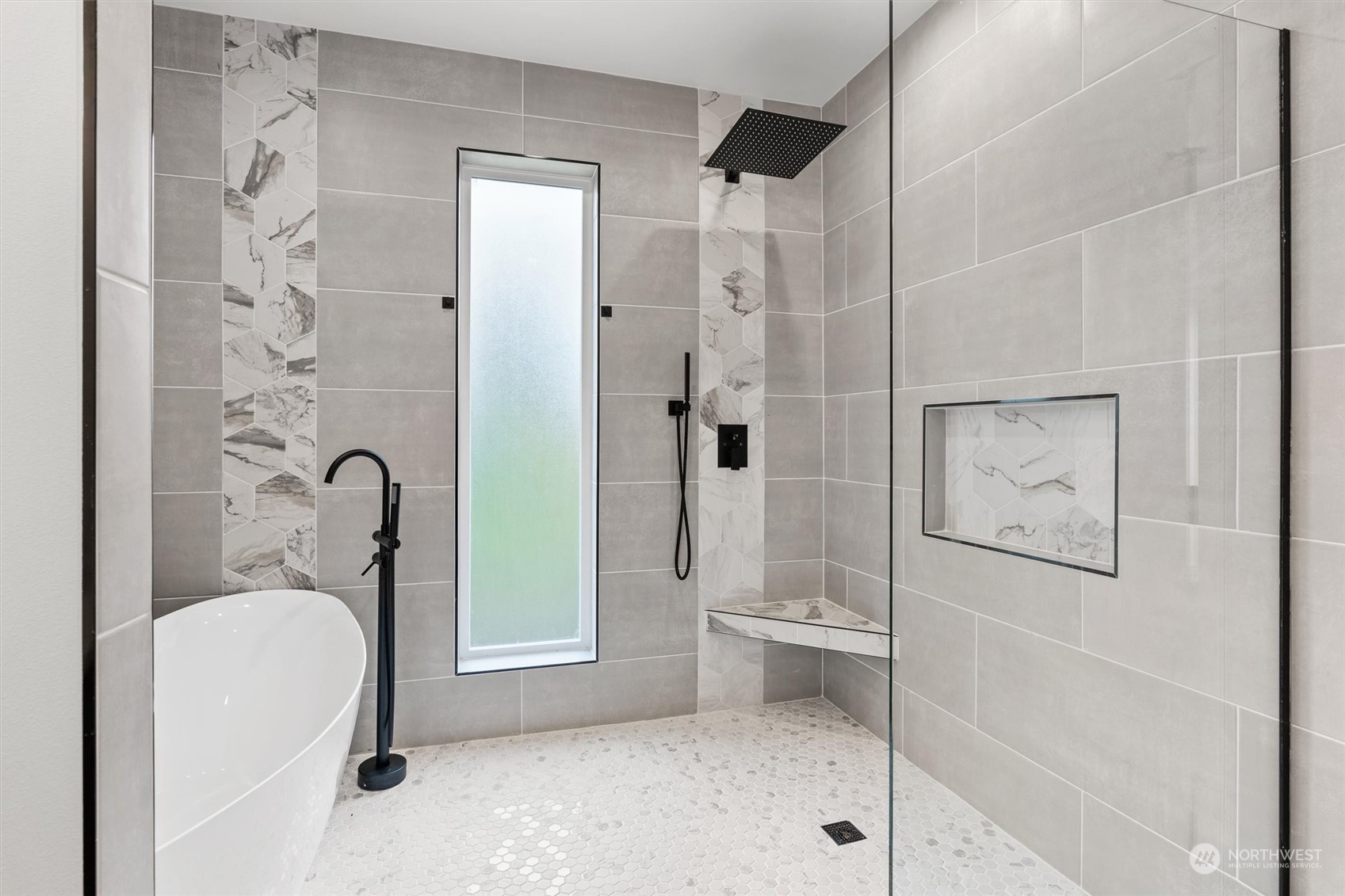 660 Solana Parkway Sequim, WA 98382 - Photo 19 of 40