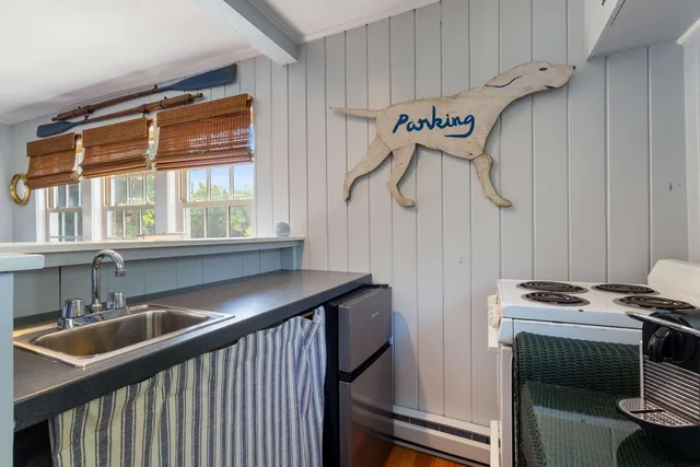 $2,775,000 | 33 Rocky Lane, Ogunquit, ME 03907