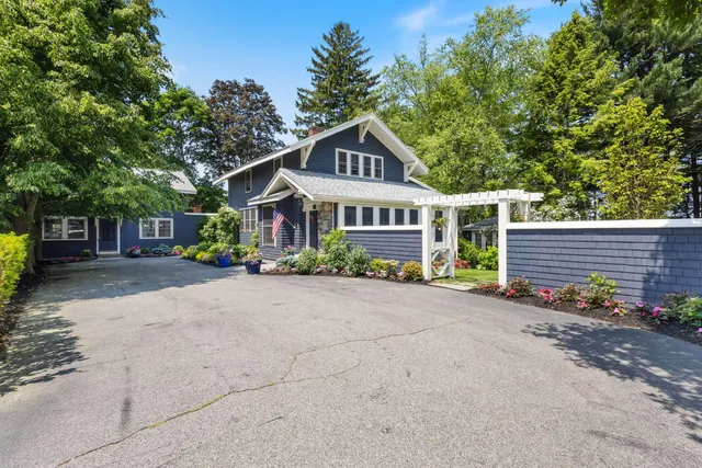 $2,775,000 | 33 Rocky Lane, Ogunquit, ME 03907