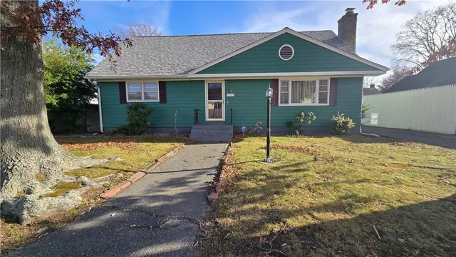 $3,200 | 7 Eliza Street, Providence, RI 02909