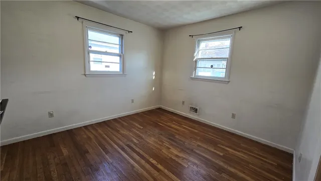 $3,200 | 7 Eliza Street, Providence, RI 02909