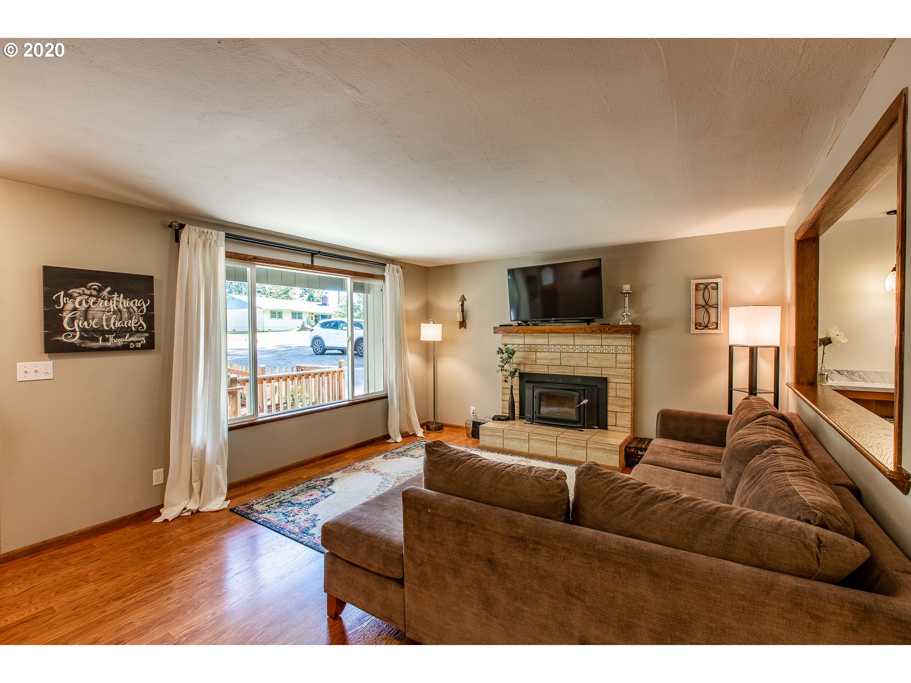 26054 Marina Road Veneta, OR 97487 - Photo 8 of 30 Gallery Image 8