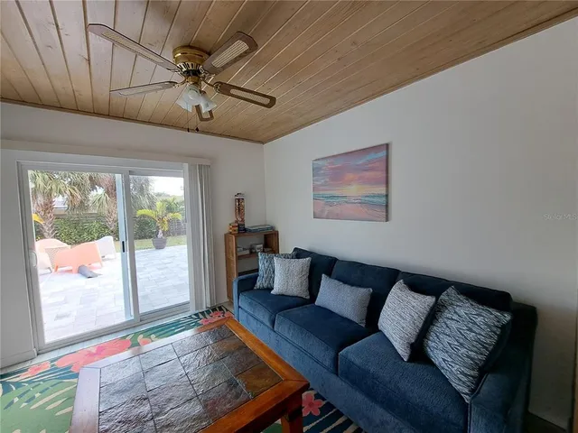 $469,000 | 4530 19th St Circle West, Bradenton, FL 34207