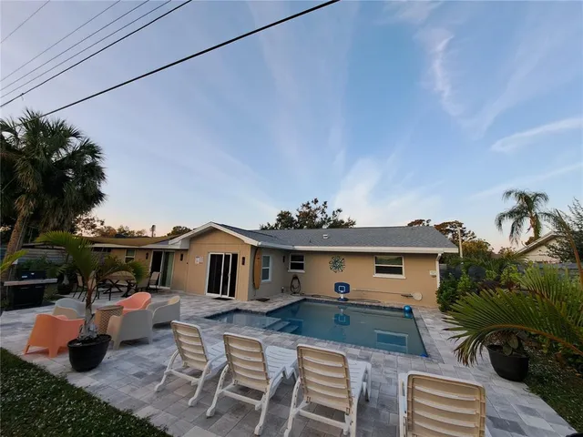 $469,000 | 4530 19th St Circle West, Bradenton, FL 34207