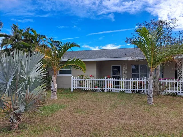 $469,000 | 4530 19th St Circle West, Bradenton, FL 34207