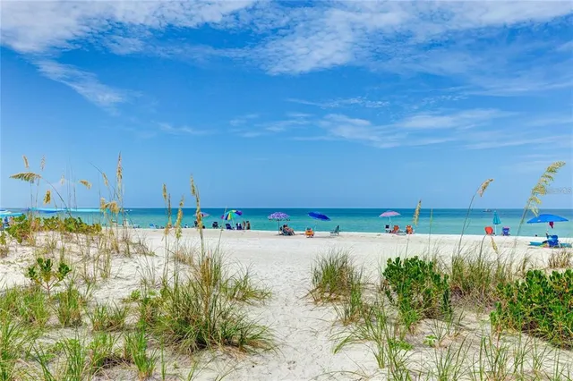 $469,000 | 4530 19th St Circle West, Bradenton, FL 34207