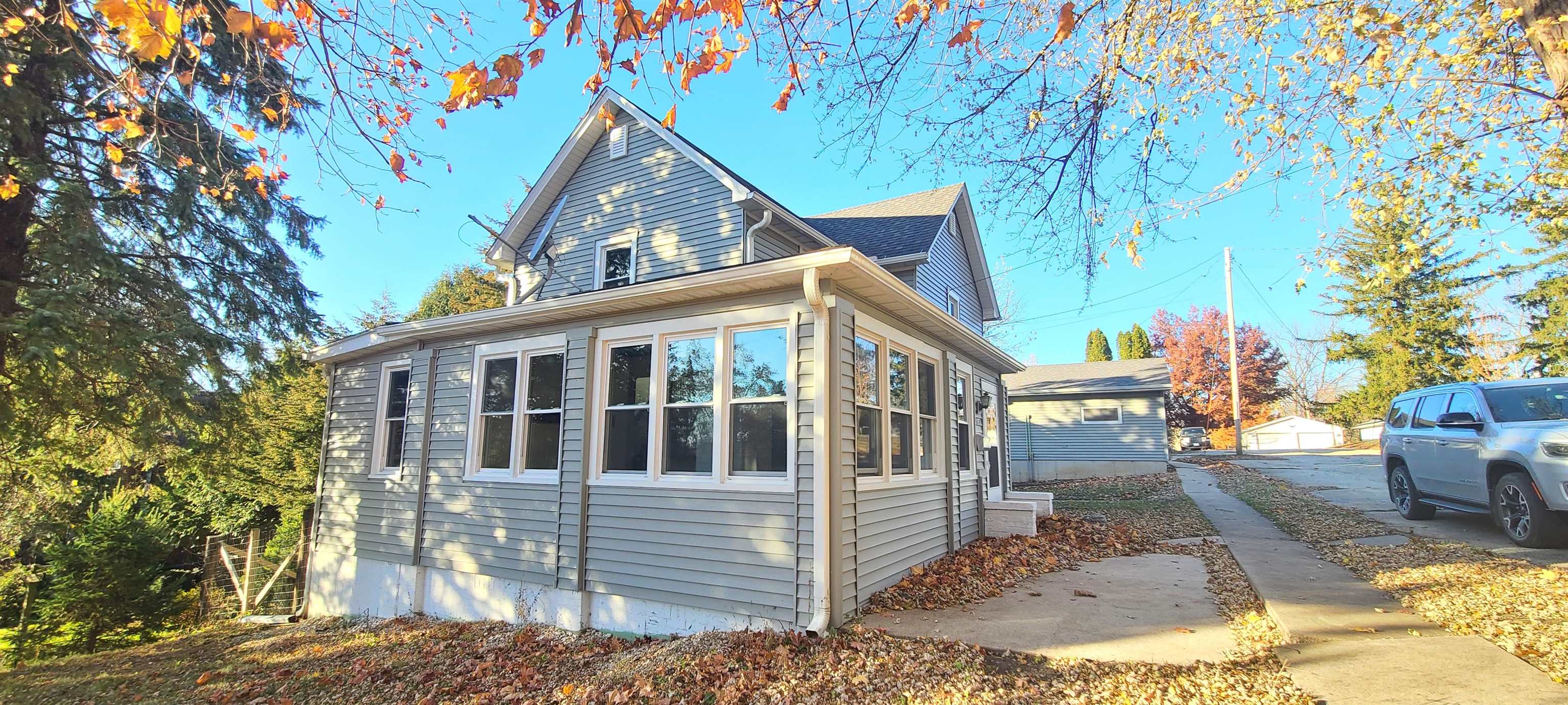507 Lester Street Mount Carroll, IL 61053 - Photo 5 of 25 a view of house with a outdoor space