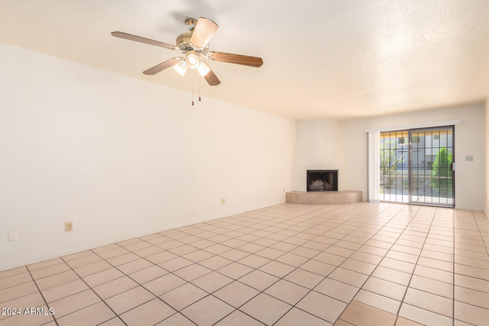 8201 North 21st Drive, Unit C107 Phoenix, AZ 85021 - Photo 12 of 29 13-21st