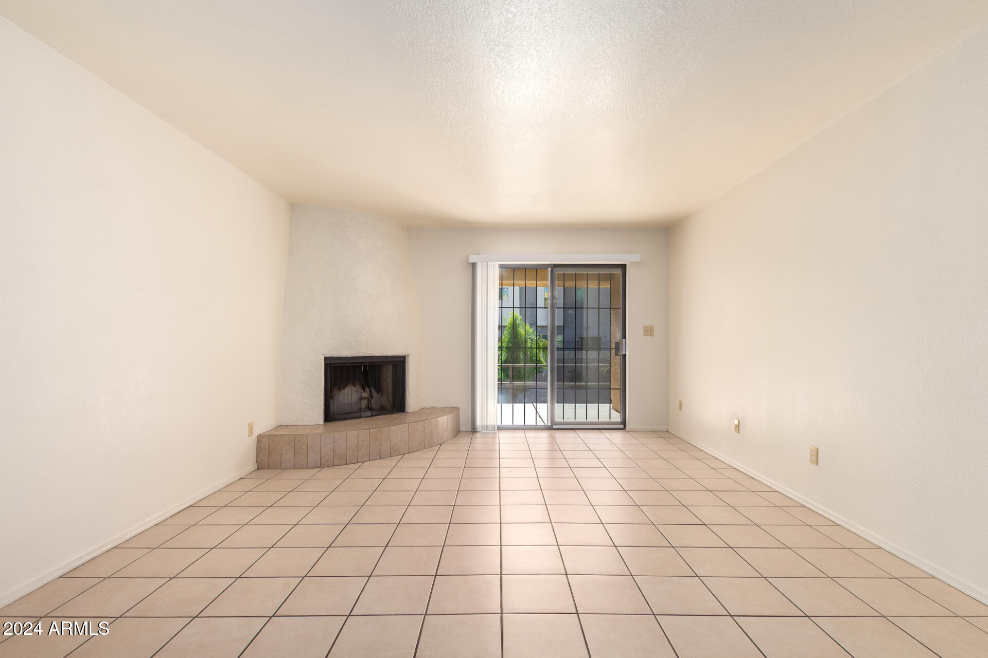 8201 North 21st Drive, Unit C107 Phoenix, AZ 85021 - Photo 14 of 29 15-21st