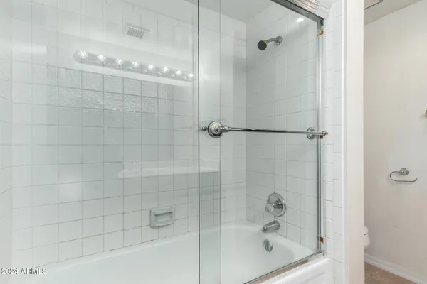 $229,900 | 8201 North 21st Drive, Unit C107, Phoenix, AZ 85021