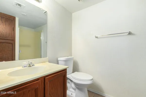 $229,900 | 8201 North 21st Drive, Unit C107, Phoenix, AZ 85021