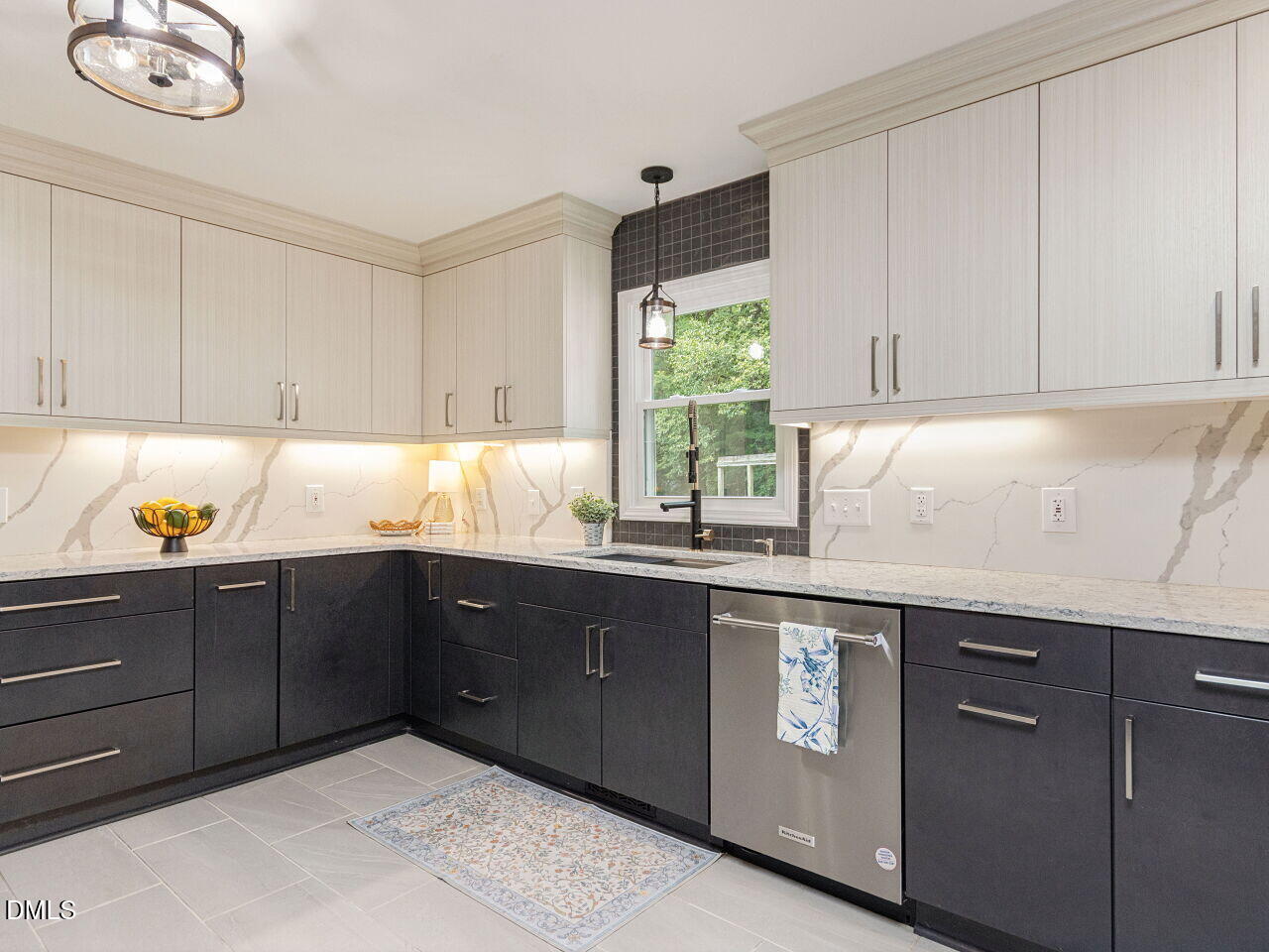 908 Buckingham Road Garner, NC 27529 - Photo 11 of 38 Kitchen