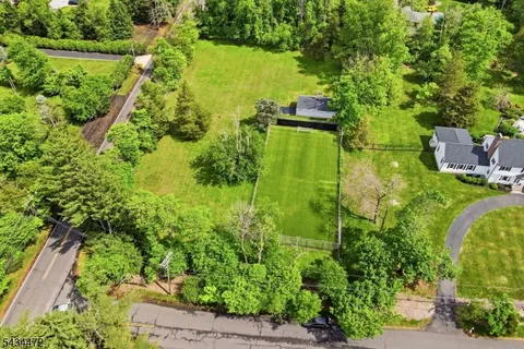 $1,350,000 | 10 Deer Ridge Road, Bernards, NJ 07920