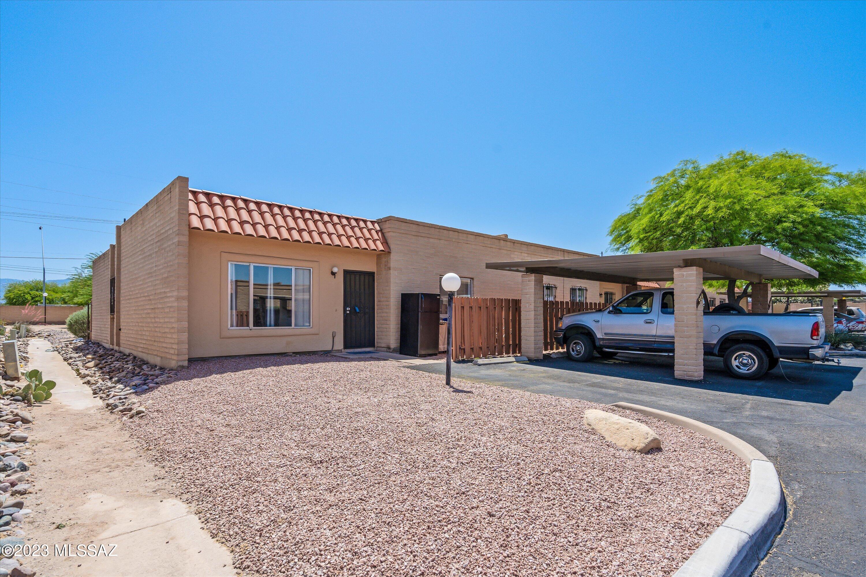 980 South Pantano Road Tucson, AZ 85710 - Photo 4 of 31