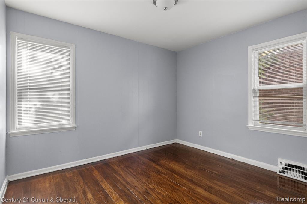18314 Rutherford Street Detroit, MI 48235 - Photo 16 of 25