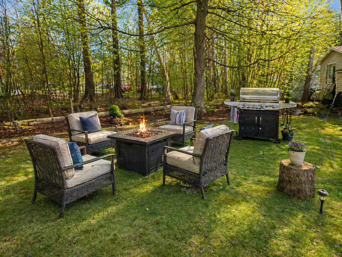 55 Thistle Way Manchester, NH 03109 - Photo 13 of 15