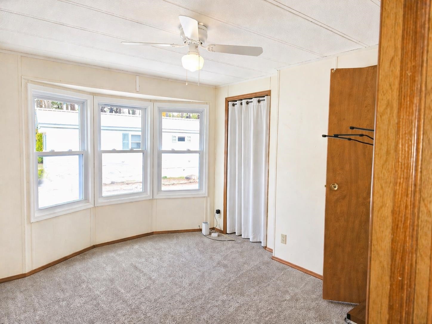 55 Thistle Way Manchester, NH 03109 - Photo 10 of 15