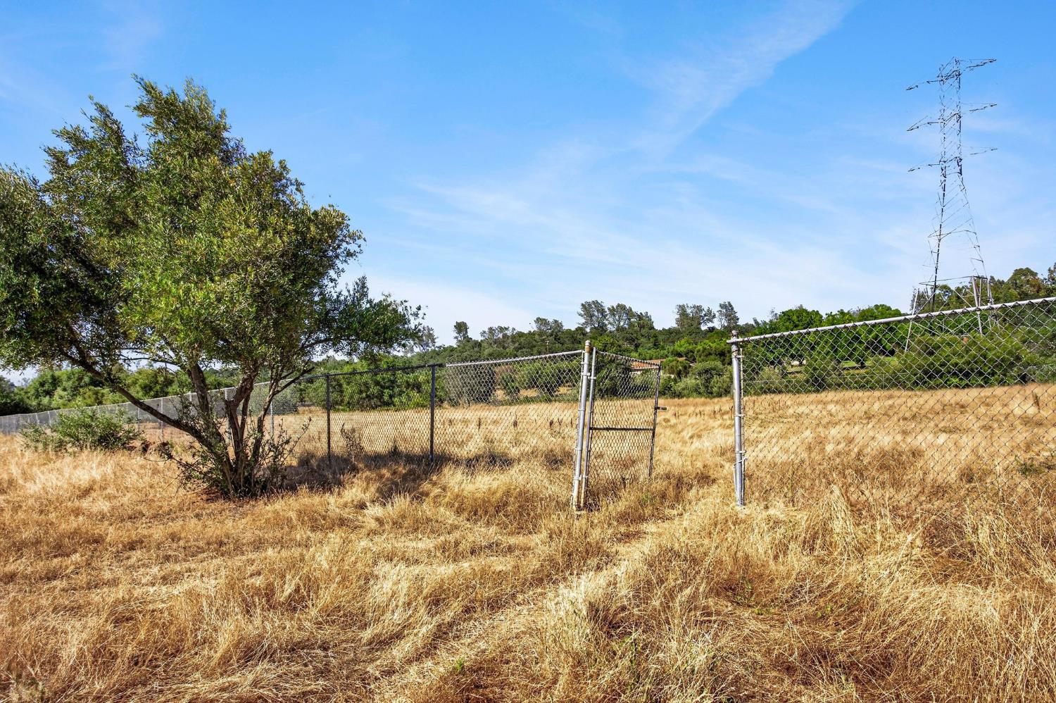 301 Drescher Tract Road Palermo, CA 95966 - Photo 7 of 10