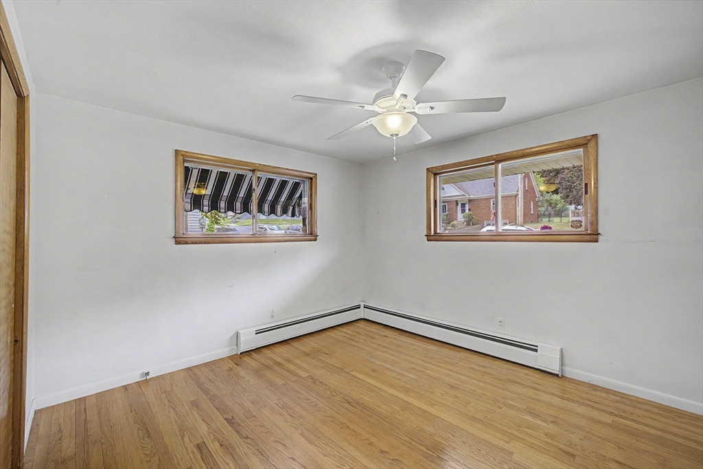 54 Portland Street Holyoke, MA 01040 - Photo 11 of 23