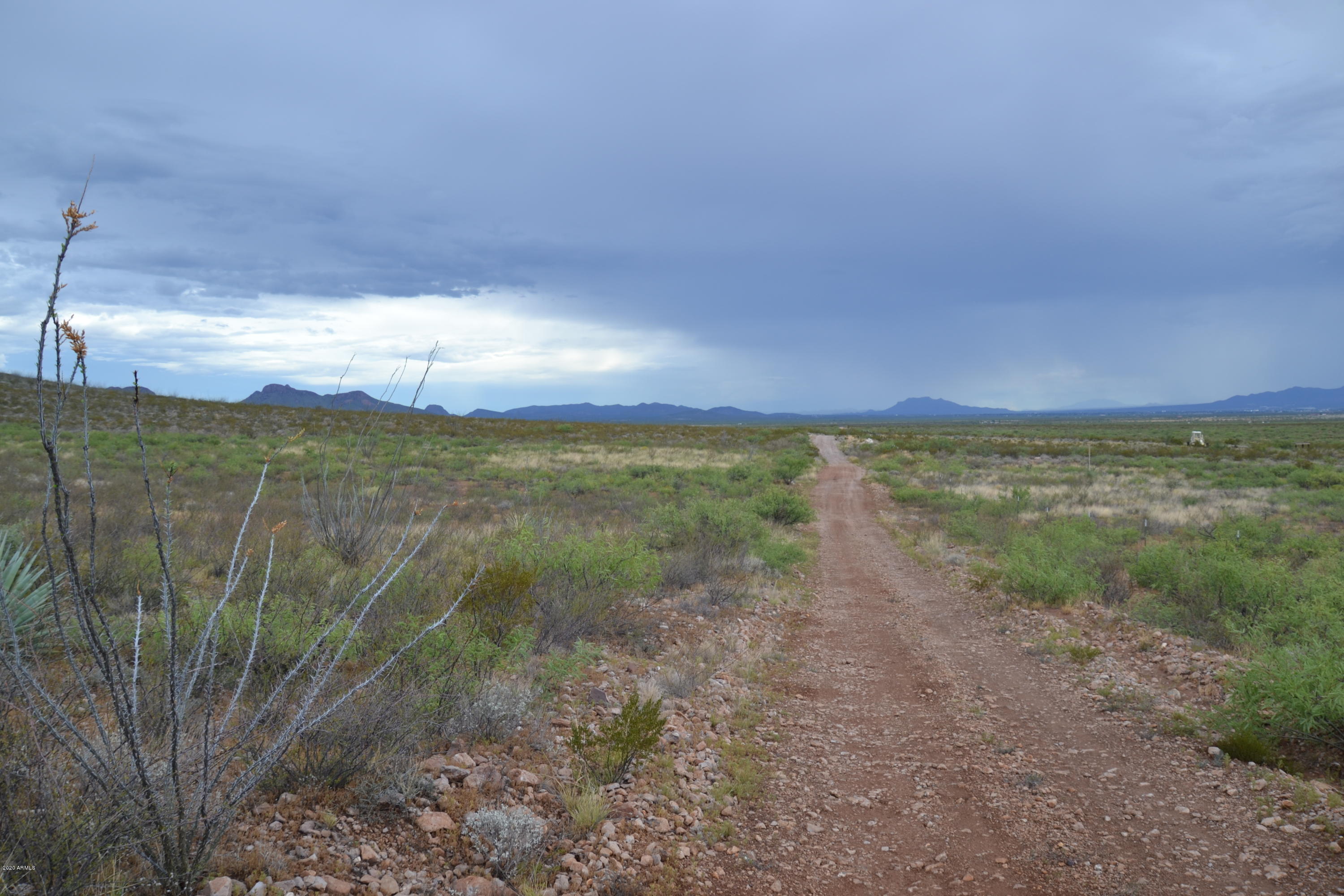 Tbd 24-ac East Get Lost Road Douglas, AZ 85607 - Photo 36 of 37 Wayfarer Rd heading South